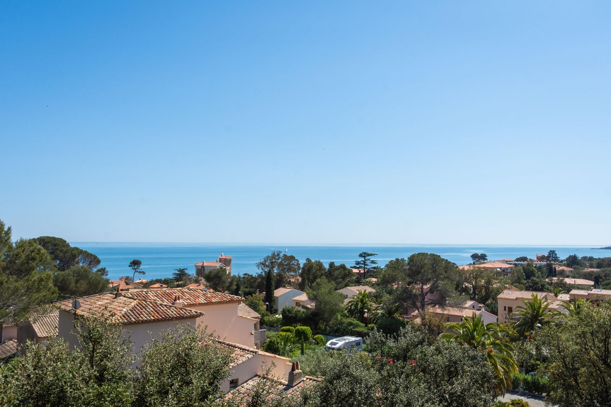Vacanceole - Les Calanques Du Parc Frejus Bagian luar foto